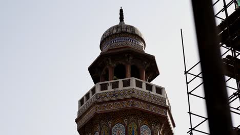 video of minaret of the famous masjid wazir khan mosque in delhi gate walled city of lahore, pakistan