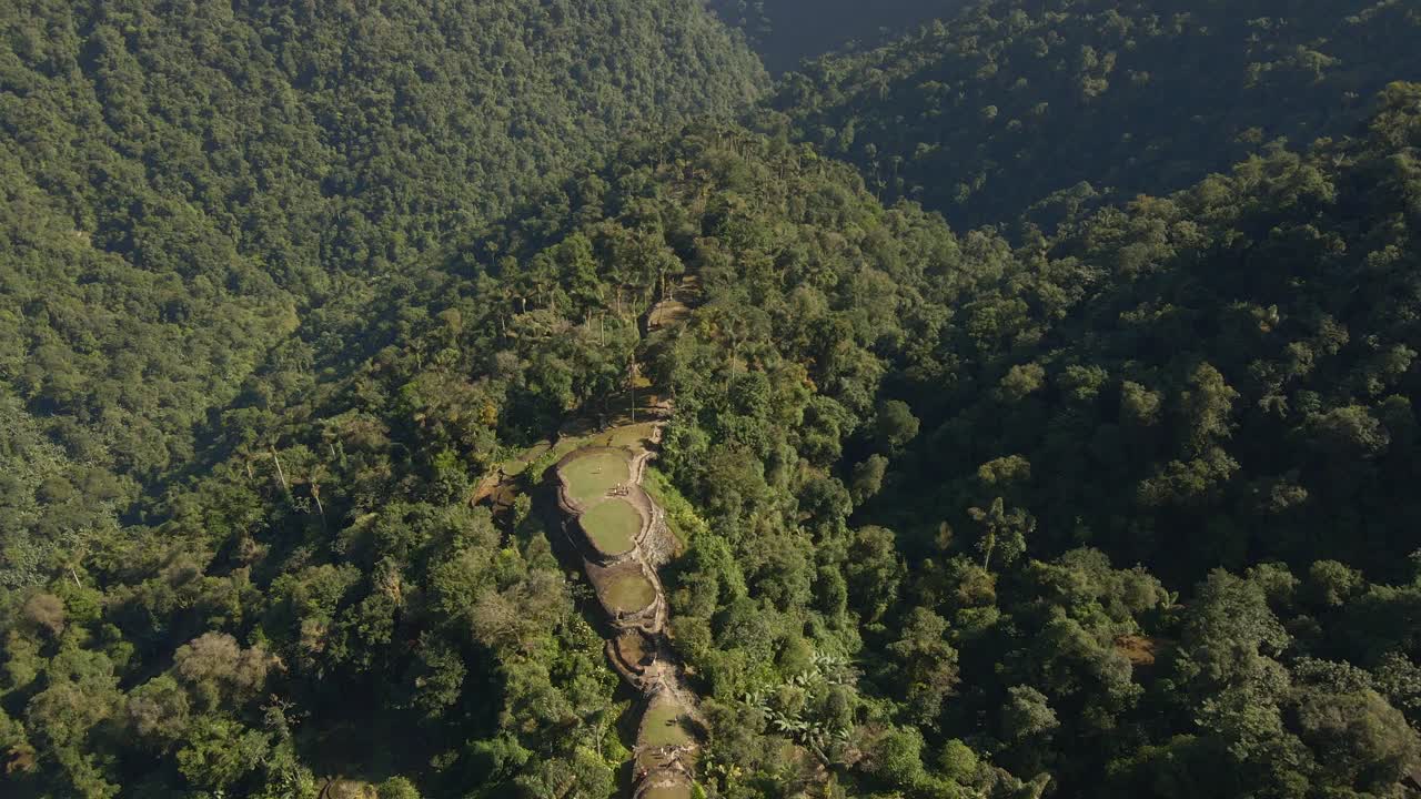 ruinas de la ciudad perdida colombia selva tropical ciudad perdida avión no tripulado suramérica