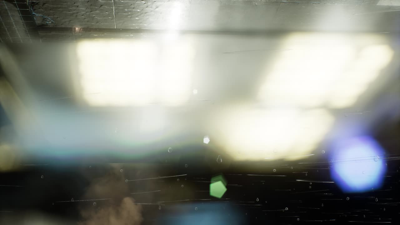 escena urbana en una noche lluviosa con luces bokeh