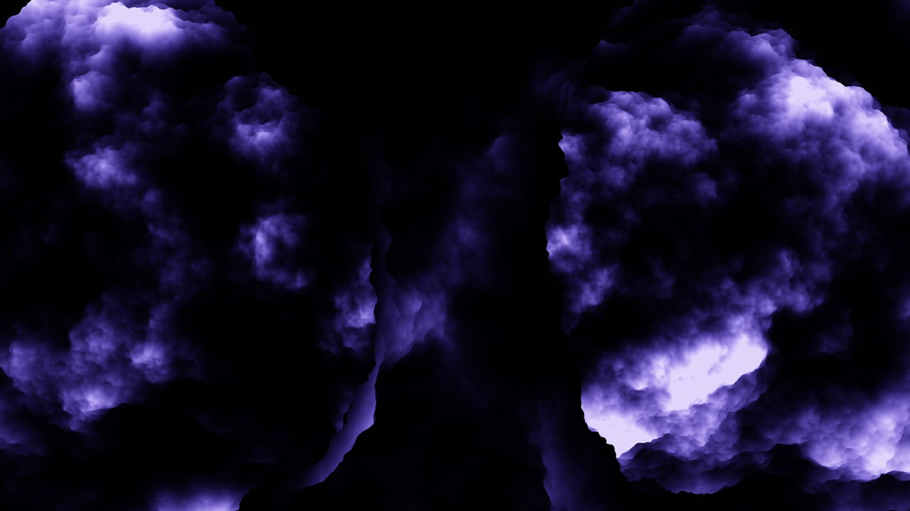 Abstracte donkerpaarse rook- en mistwolken wervelen en golven over een zwarte achtergrond, waardoor een dramatische atmosferische textuur ontstaat voor intro's, overlays en overgangen.
