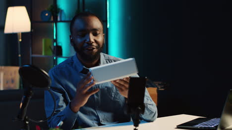media star unboxing sponsored product