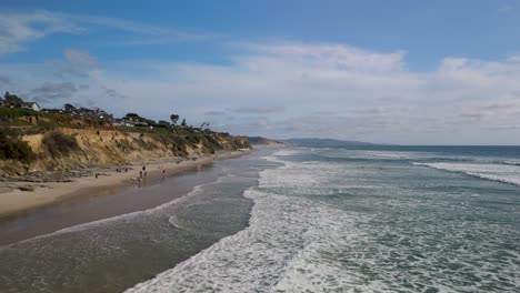 Scenic-Del-Mar-Shores-In-San-Diego,-California---Aerial-Drone-Shot