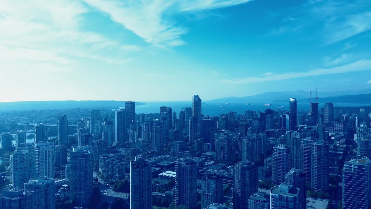 밴쿠버 다운타운 도시 포스트 모던 고층 고가 비행 느리고 꾸준한 예일타운 그랜빌 데이비 빌리지 스탠리 파크 잉글리시 베이 산맥 호텔 콘도 오피스 타워가 내려다보임