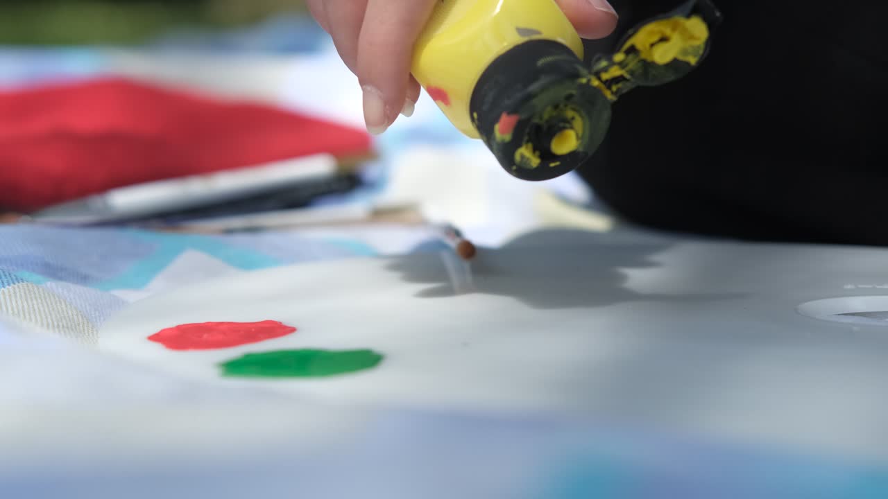 añadiendo paleta de pintura