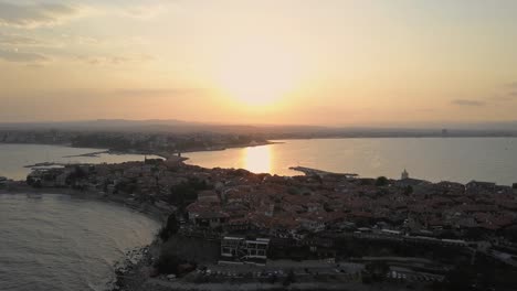 Sonnenuntergang-In-Der-Nähe-Des-Weltkulturerbes-Von-Nesebar-In-Bulgarien