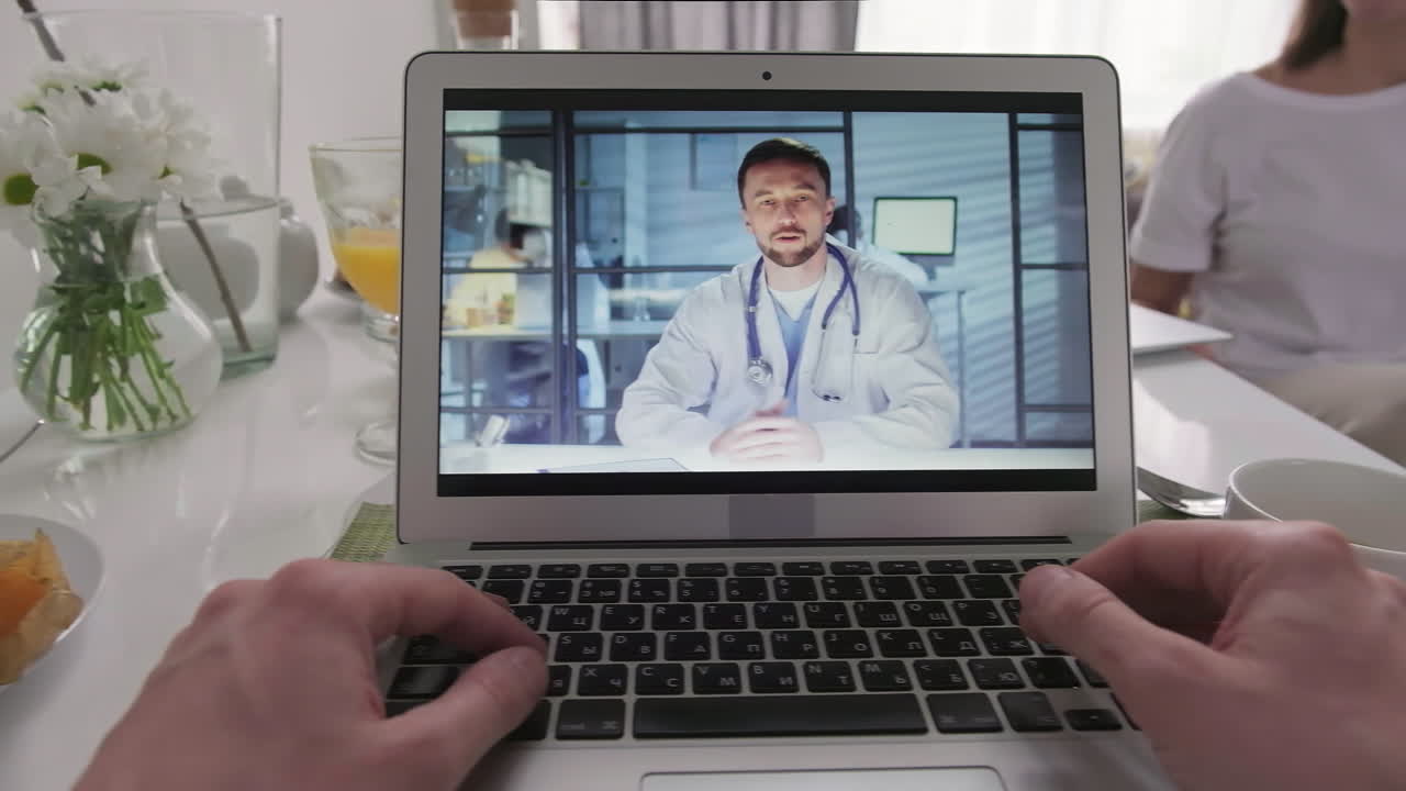 Consulto medico online a casa