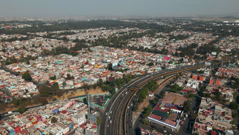 Vista-De-Pájaro-Del-Pintoresco-Y-Amplio-Centro-De-La-Ciudad-De-México-Desde-Arriba