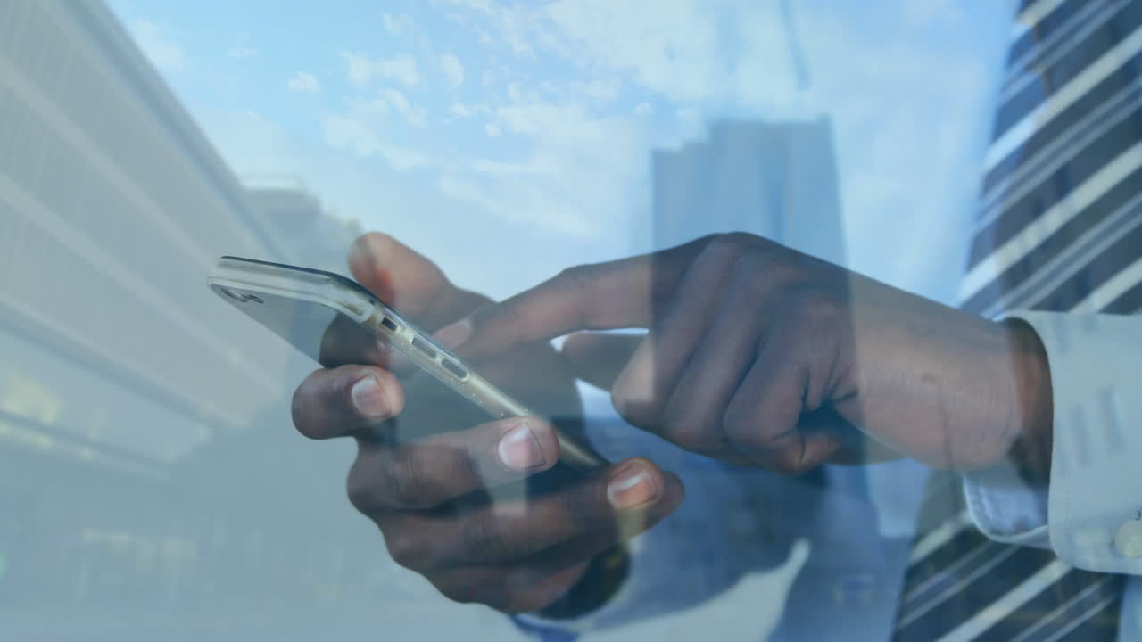 animazione di un uomo che usa uno smartphone sul paesaggio cittadino