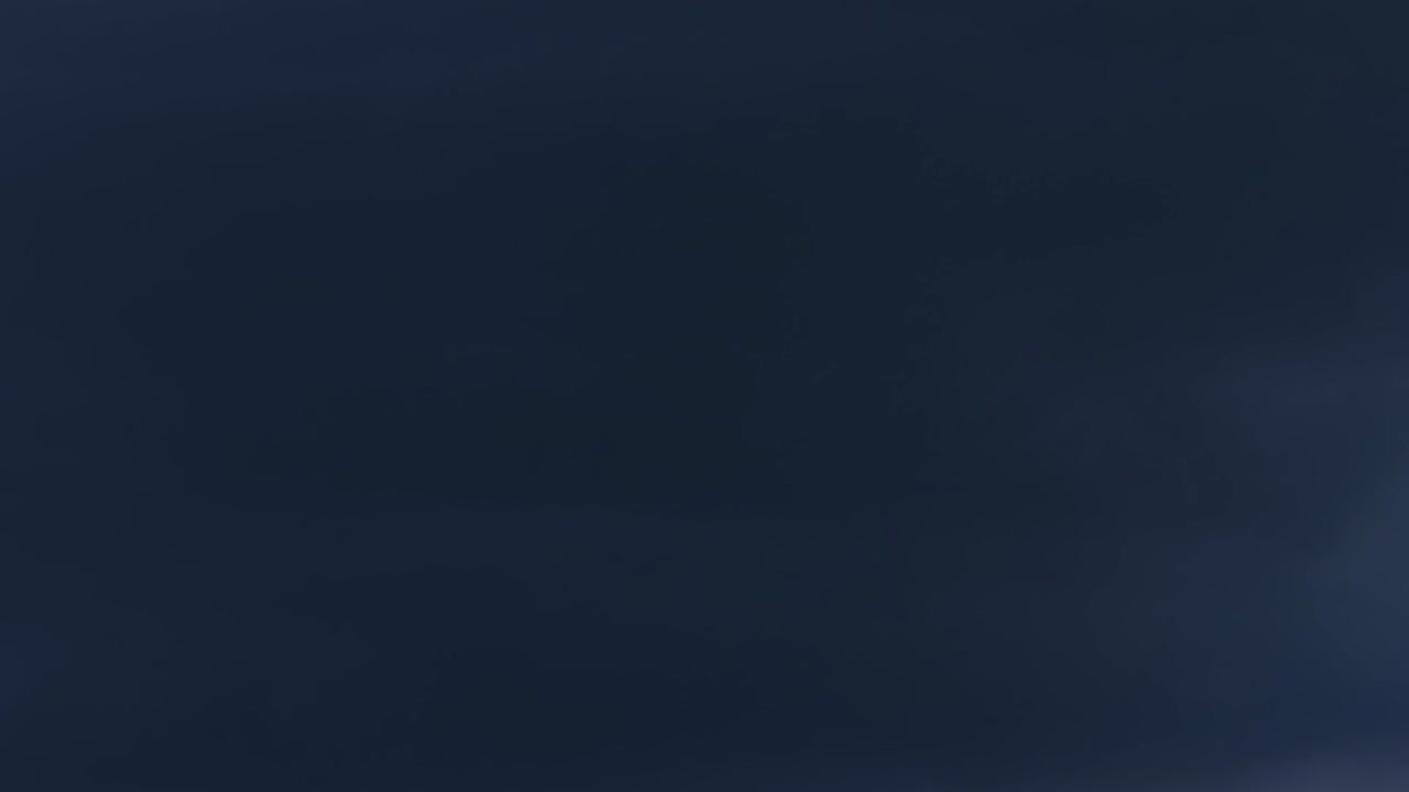 nubes en movimiento dramático