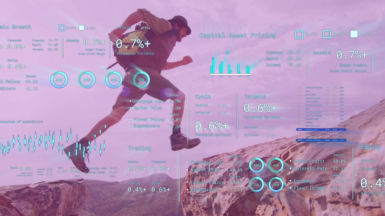Un escursionista si muove, si lancia e atterra su rocce instabili, mentre un HUD tecnologico mostra grafici, quadranti e la percentuale dello zaino, aiutandolo a raggiungere il punto panoramico.