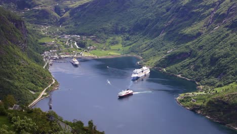 el fiordo de geiranger, noruega.