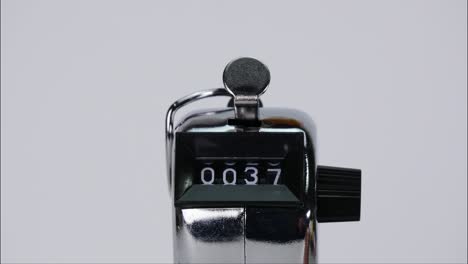 el lapso de tiempo, el reloj de plata muestra el transcurso del tiempo.