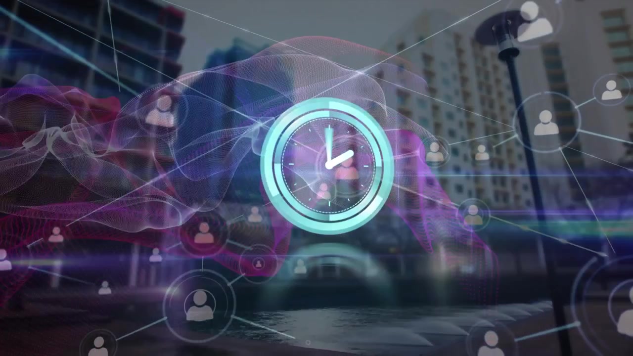 Animação de Relógio de Néon a Tiquetaquear e Ondas Digitais Roxas Sobre Rede de Perfis Contra Paisagem Urbana