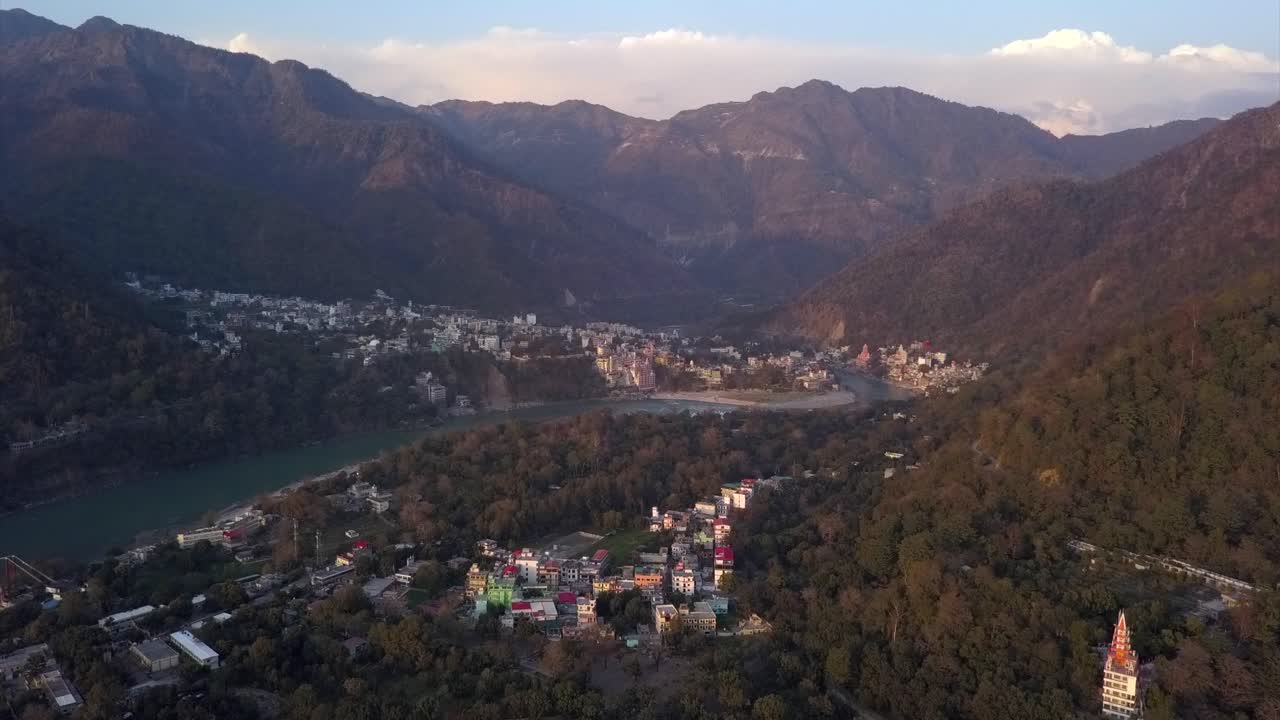 antena: río ganga en rishikesh india