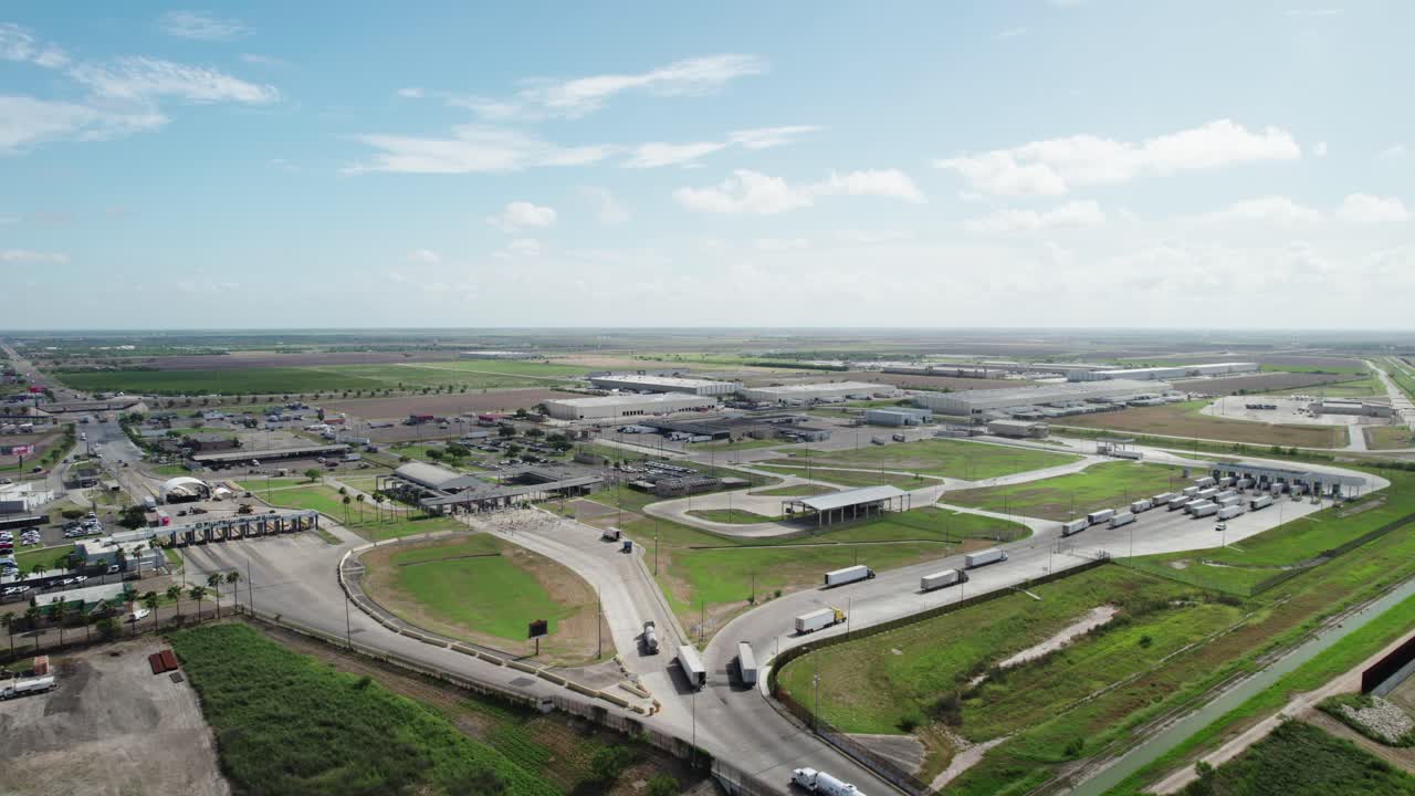 Mexico Tamaulipas Border Crossing: Aerial View of Busy Port of Entry