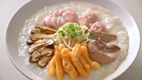 Pork-Congee-or-Porridge-with-Pork-bowl