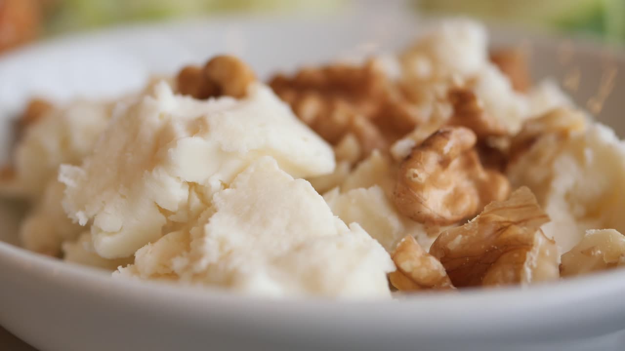 queso blanco con nueces