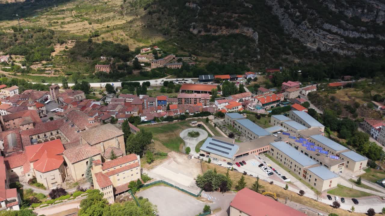 Stunning Aerial Drone Footage of Frías, Burgos, Spain – Scenic Medieval Town, Rolling Hills, and Historic Architecture in 4K