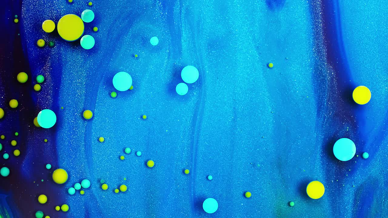 hermosa pintura y tinta en aceite, burbujas de colores azules. pintura de colores abstractos.