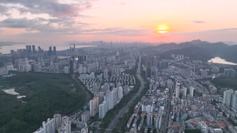 vista aérea del horizonte en la ciudad de shenzen cbd al crepúsculo en china