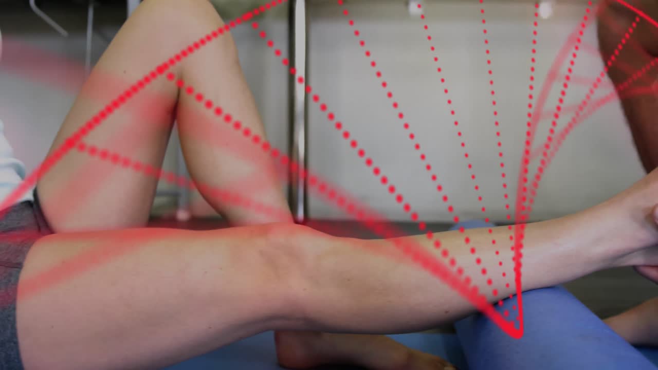 여성 환자와 함께 백인 남성 마사지 치료사에 대한  ⁇ 은 반점의 애니메이션