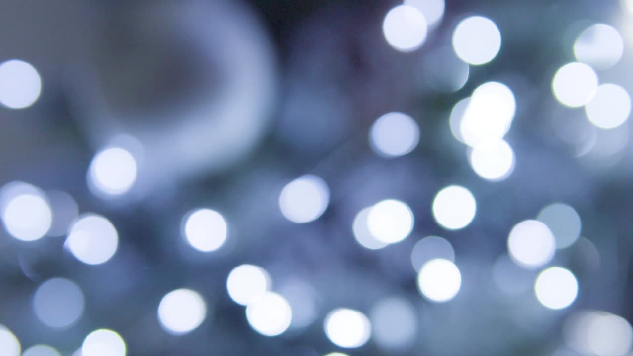 toma de enfoque en los detalles de un árbol de navidad