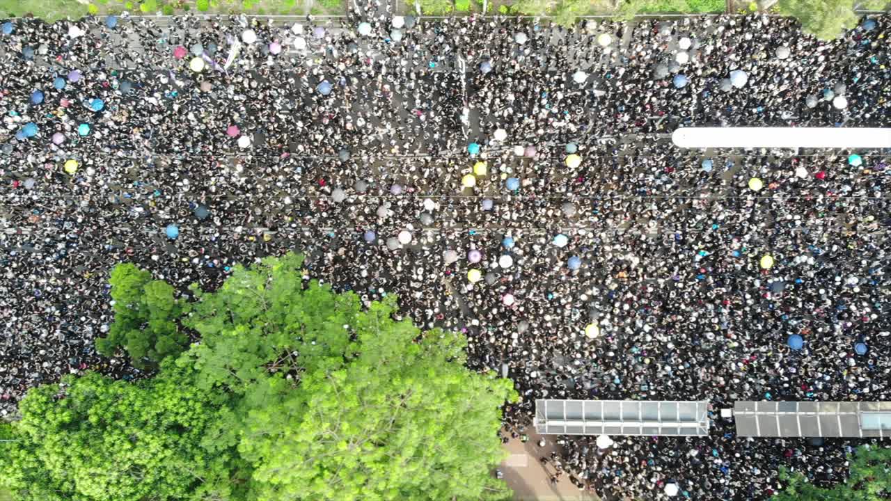 protest against controversial extradition bill