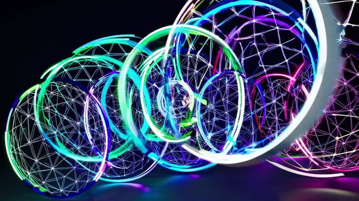 Esferas coloridas e iluminadas com padrões geométricos se movem dinamicamente em uma sequência vibrante, exibindo um fluxo fascinante de luz e movimento em um ambiente escuro