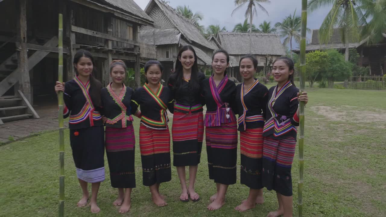 Women in Traditional Thai Clothing