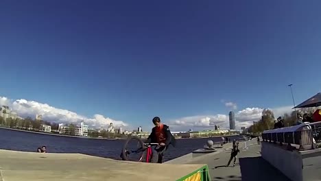 bicycle freestyle stunt