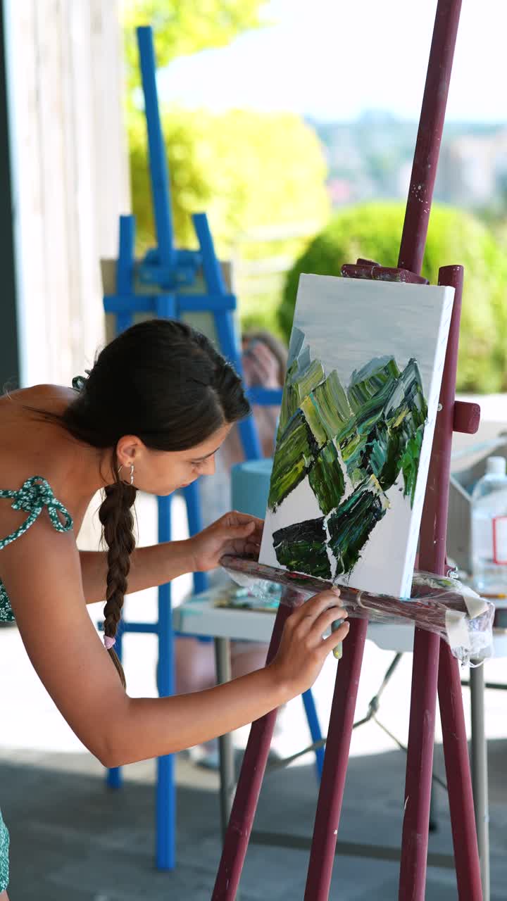 풍경을 그리는 여자