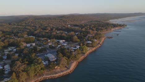 Rural-Town-Of-Amity-Point-And-Moreton-Bay-In-North-Stradbroke-Island,-Queensland,-Australia