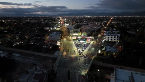 North-Hollywood,-California-neighborhood-at-twilight---establishing-aerial-flyover