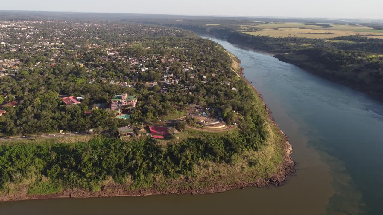 A dynamic panoramic aerial footage of a roundabout where the monument of Justo José de Urquiza was built