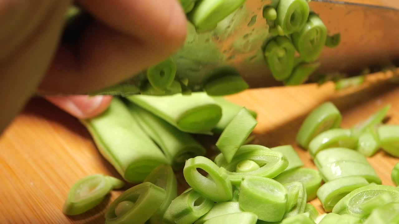 Chopping Fresh Green Beans