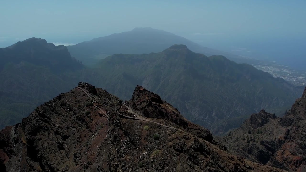 Vista aerea con drone del paesaggio di La Palma, Isole Canarie, Spagna.