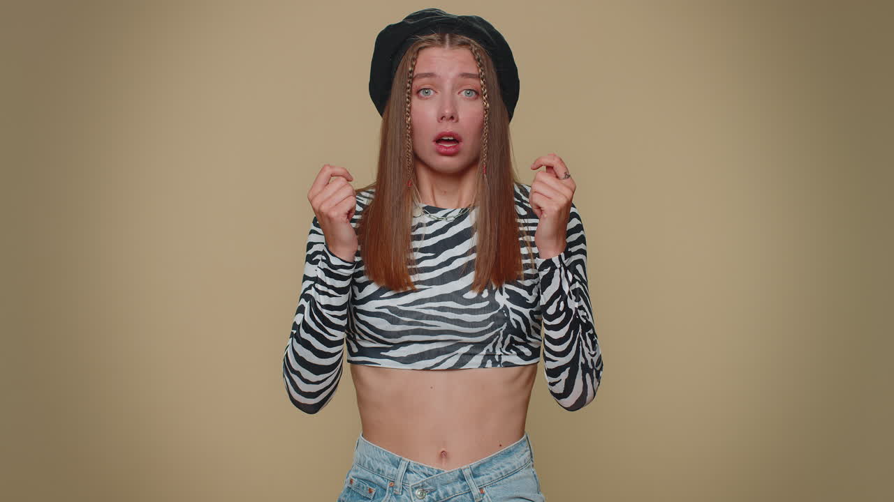 여성 신경약, 패배, 복권 결과에 놀랐을 때, 불운, 손실, 불행한 소식