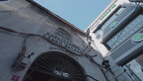 kapalicarsi grand bazaar exterior view