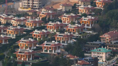 vista de ángulo alto de los edificios de residencias en la ciudad de istanbul