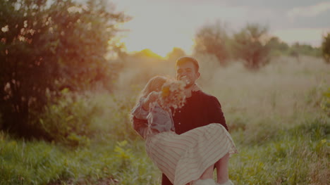 Joyful-Couple-Walking-And-Smiling-Outdoors-In-Summer-12