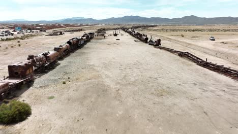 cementerio de trenes, salar de uyuni, región de uyuni, bolivia