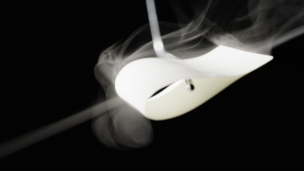 에어포일에 대한 연기가