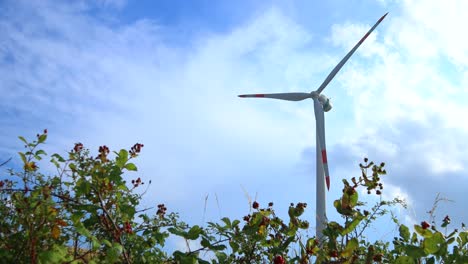 Aerogenerador-Genera-Electricidad-Gracias-Al-Viento,-Energías-Renovables