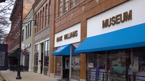 the hank williams museum in montgomery alabama