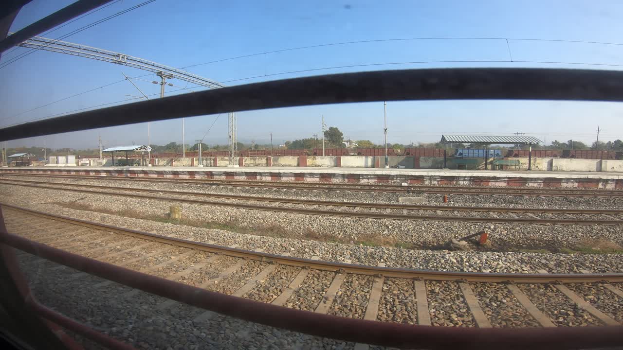 장거리 기차 여행, 인도 철도