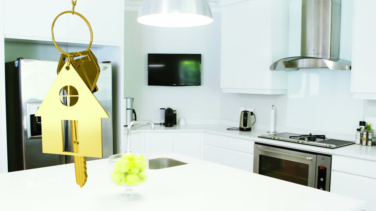 animación de la llave de la casa colgante y la llave sobre la cocina