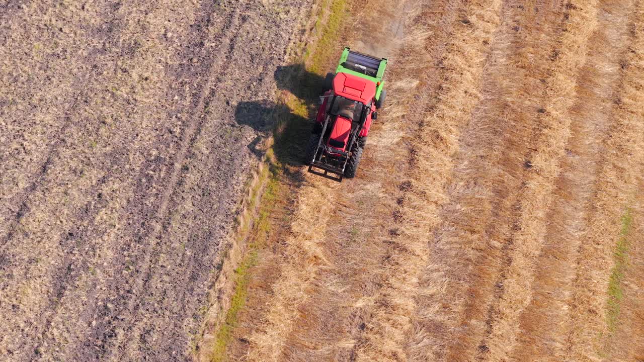 Birdseye View, Tractor Attachment, Straw Machinery, Agricultural Work