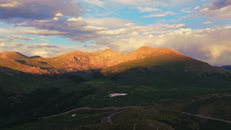 beautiful blue and white skyline over rocky mountains