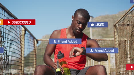 animación de barras de notificación, atleta afroamericano bebiendo agua y mirando el reloj inteligente