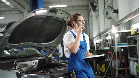 mechanic in the workshop